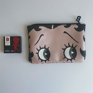 🌺2/$10 | Betty Boop x Ipsy Be Powder Blush & Bag
